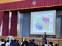 鏡原中学校１学年PTA講演会