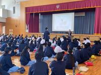 鏡原中学校１学年PTA講演会